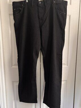 Wrangler Authentics Men’s Black Jeans 46x32 NWT Straight Fit 100% Cotton